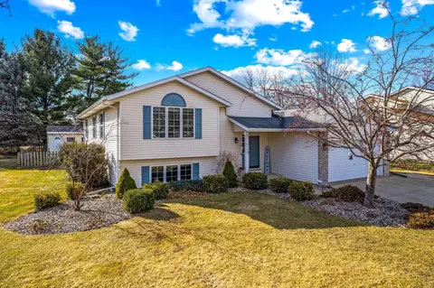 610 Woodbridge, Watertown, WI 53094