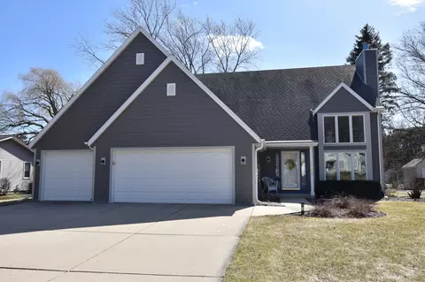 1745 Spruce, Grafton, WI 53024