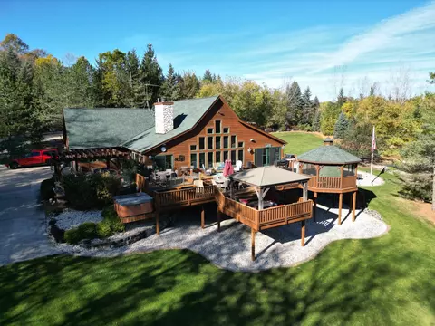 3468 County Road I, Saukville, WI 53080