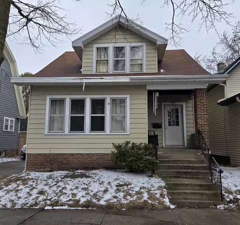 930 Logan, Sheboygan, WI 53083
