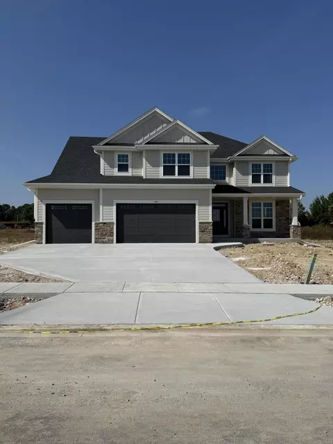 431 Sandstone, Slinger, WI 53086