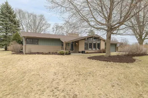 6812 N Bethmaur, Glendale, WI 53209