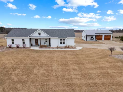7580 County Highway O, Erin, WI 53027