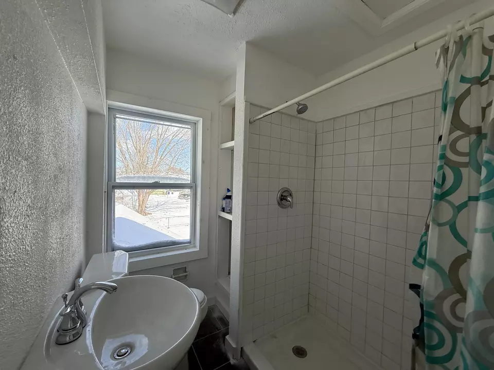 Bath - 313 E Ctr, Shawano, WI 54166 photo 3 of 3