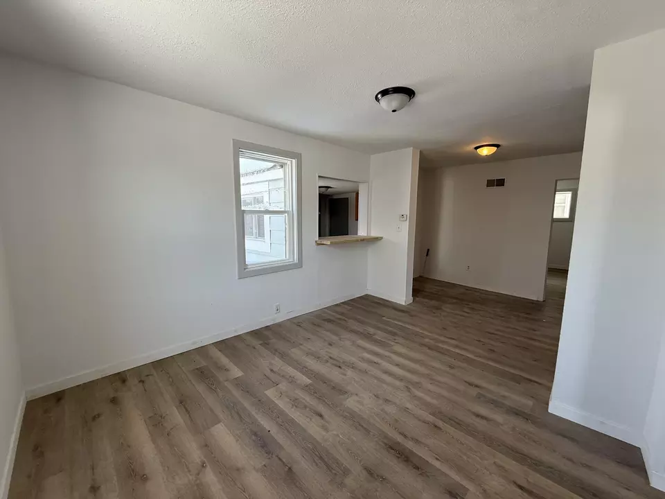 Living - 313 E Ctr, Shawano, WI 54166 photo 1 of 8