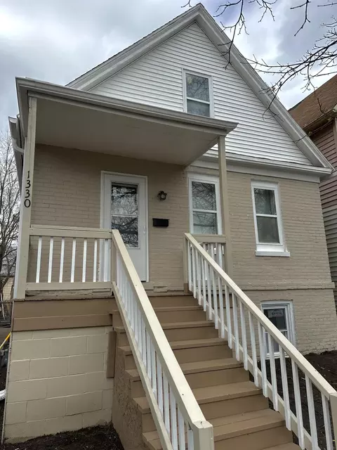 1330 W Hayes, Milwaukee, WI 53215