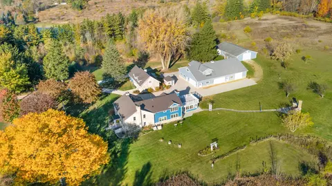 3378 St Augustine, Saukville, WI 53080