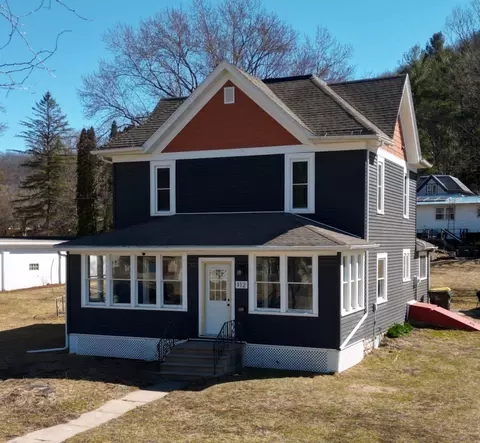 112 S 4th, Readstown, WI 54652