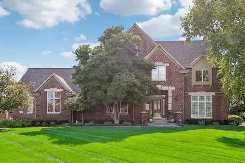 904 N Evergreen, Hartland, WI 53029