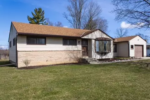 5712 W Fountain, Milwaukee, WI 53223