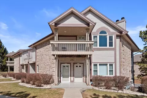 3628 W Rawson, Franklin, WI 53132