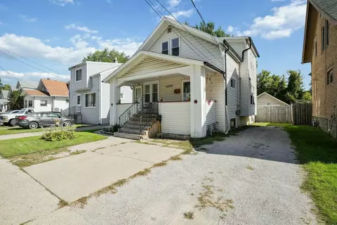 7005 13th #7007, Kenosha, WI 53143