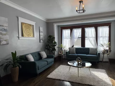 2540 N 40th, Milwaukee, WI 53210