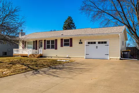 708 Evergreen, Holmen, WI 54636