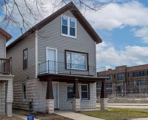 2336 S 4th, Milwaukee, WI 53207