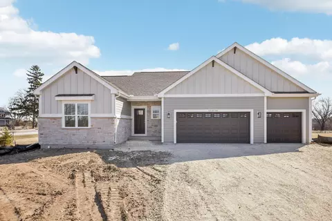 w151n11994 Mistletoe, Germantown, WI 53022