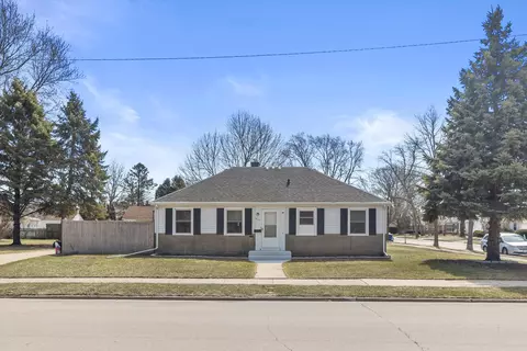 463 South, Racine, WI 53402