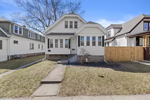 1611 S 56th, West Allis, WI 53214