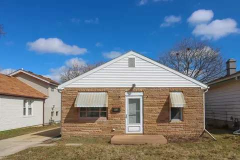 1247 Virginia, Racine, WI 53405