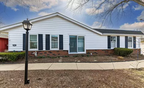 5278 Woodbridge, Greenfield, WI 53221