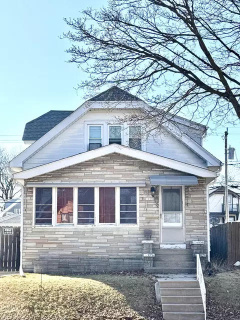 1641 S 58th, West Allis, WI 53214