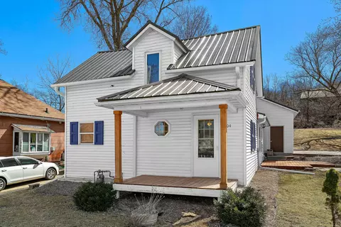 204 S Commercial, Viola, WI 54664
