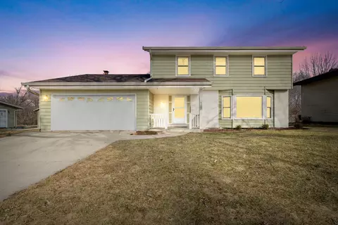 5732 S 20th, Milwaukee, WI 53221