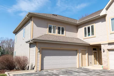 1400 Gabriel #8, Waukesha, WI 53188