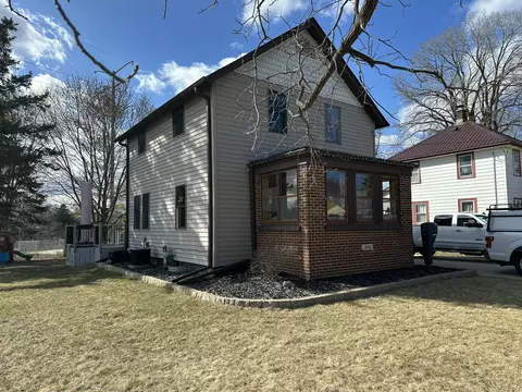 2110 Northwestern, West Bend, WI 53090