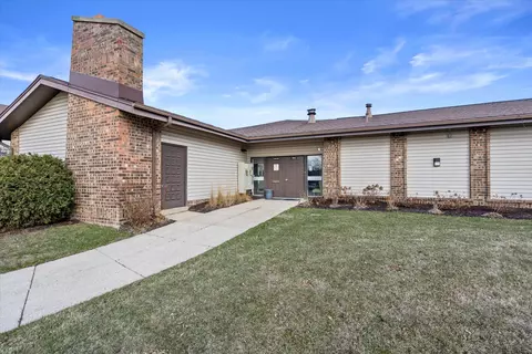 3635 N Tucker #305, Milwaukee, WI 53222