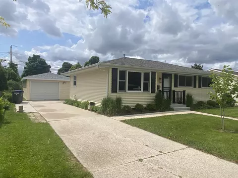 2814 S 20th, Sheboygan, WI 53081