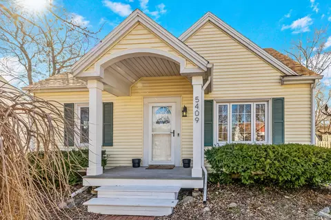 5409 W Arizona, Milwaukee, WI 53219