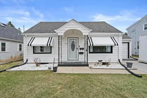 2974 S 52nd, Milwaukee, WI 53219