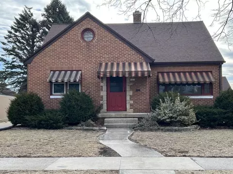 1413 S 22nd, Manitowoc, WI 54220