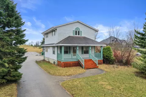 2931 W Forest Hl, Franklin, WI 53132