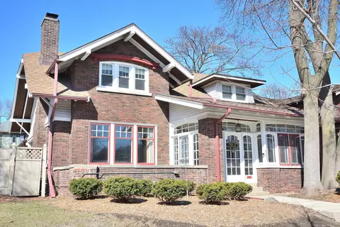 2371 N Sherman, Milwaukee, WI 53210