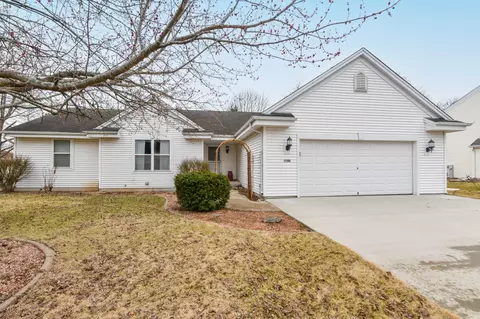 1704 Carriage, East Troy, WI 53120