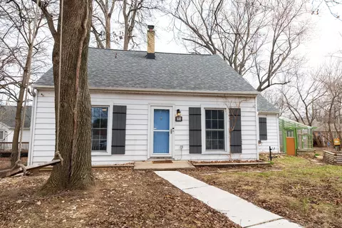 4954 N 72nd, Milwaukee, WI 53218
