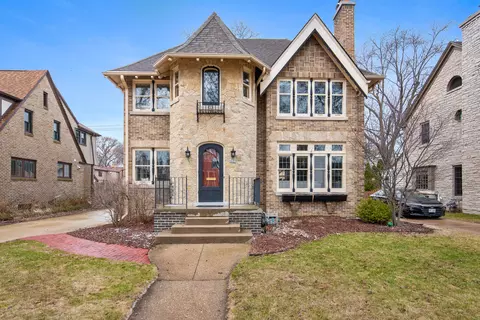 5527 N Santa Monica, Whitefish Bay, WI 53217