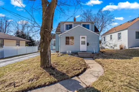1921 Francis, Waukesha, WI 53188