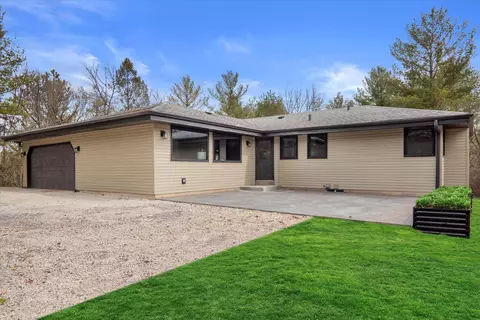 w304s6768 County Road I, Mukwonago, WI 53149