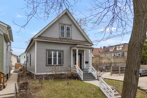3118 N Booth, Milwaukee, WI 53212