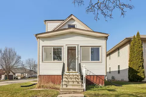 2802 E Holmes, Cudahy, WI 53110