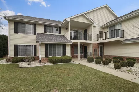 1524 24th #42, Kenosha, WI 53140