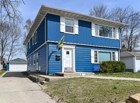 114 Harrison, Waukesha, WI 53186