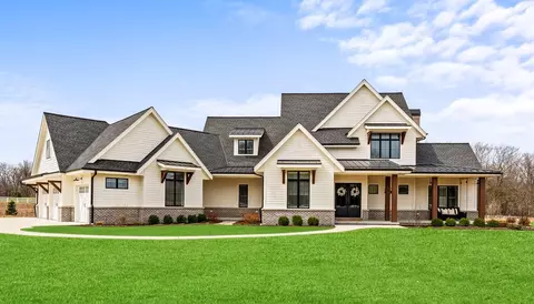 s1w33777 Abitz, Oconomowoc, WI 53066