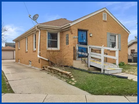 2210 Taylor, Racine, WI 53403