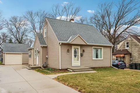 2929 S Orleans, West Allis, WI 53227