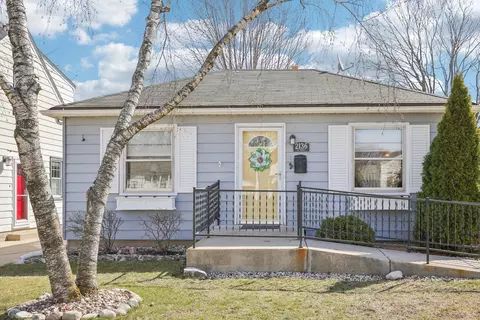 2136 S 97th, West Allis, WI 53227