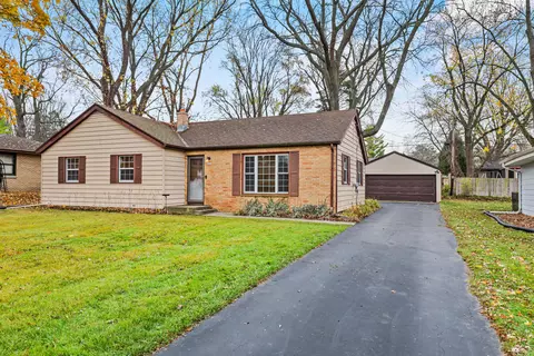 4513 W Dunwood, Brown Deer, WI 53223